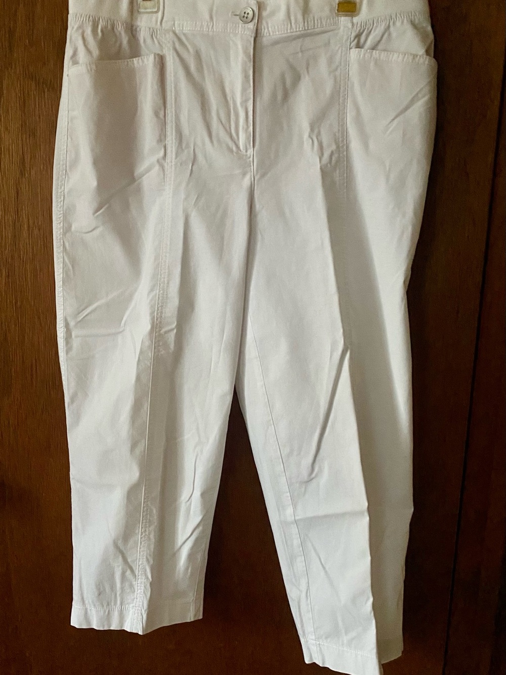 Chico's WhiteCapri Pants